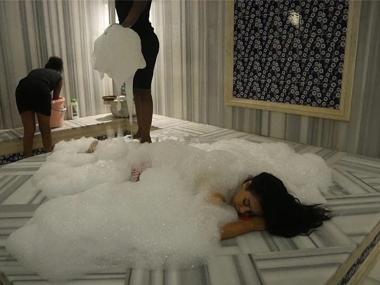 Kese ve Köpük Masajı